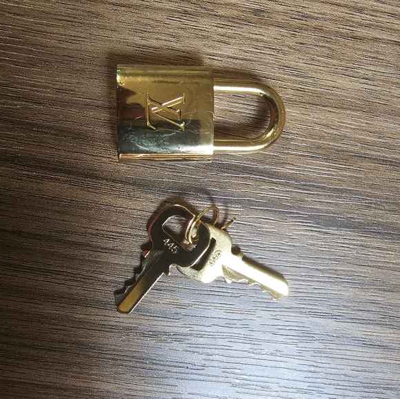 LV lock & key - Picture 6 of 6